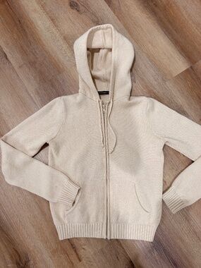 Brandy Melville Ivory Zip-Up Hooded Knit Cardigan / Sweater